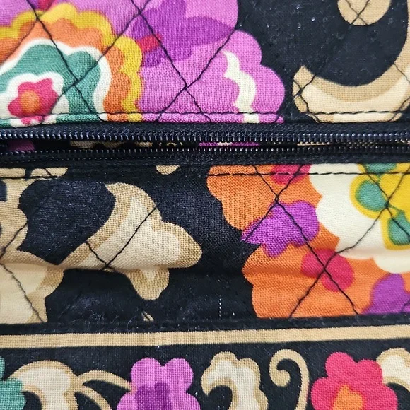 Vera Bradley Multicolored Wallett - Picture 6 of 9